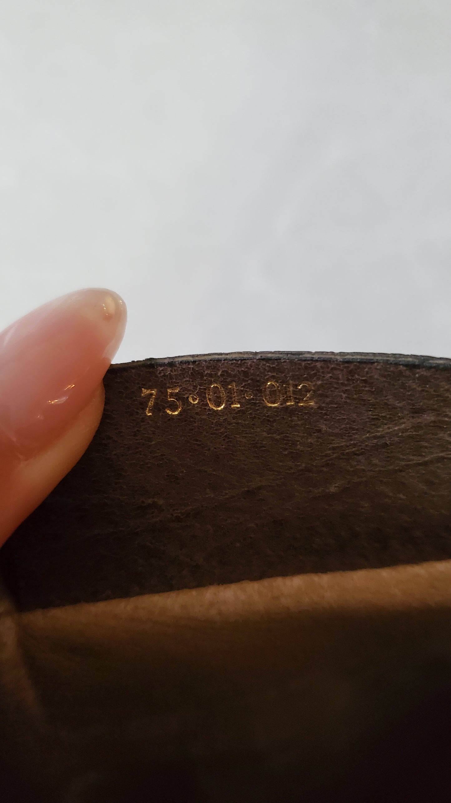 Authentic Vintage Gucci (75.01.012) Upcycle Purse on Chain & Strap