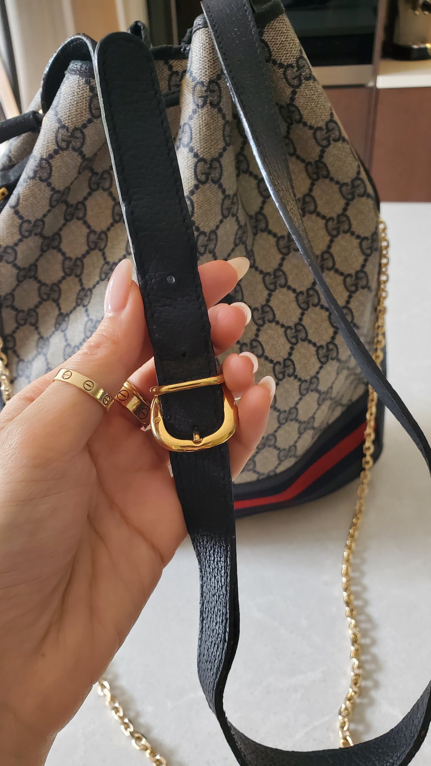 *Rare* Authentic Vintage Gucci Bucket Bag
