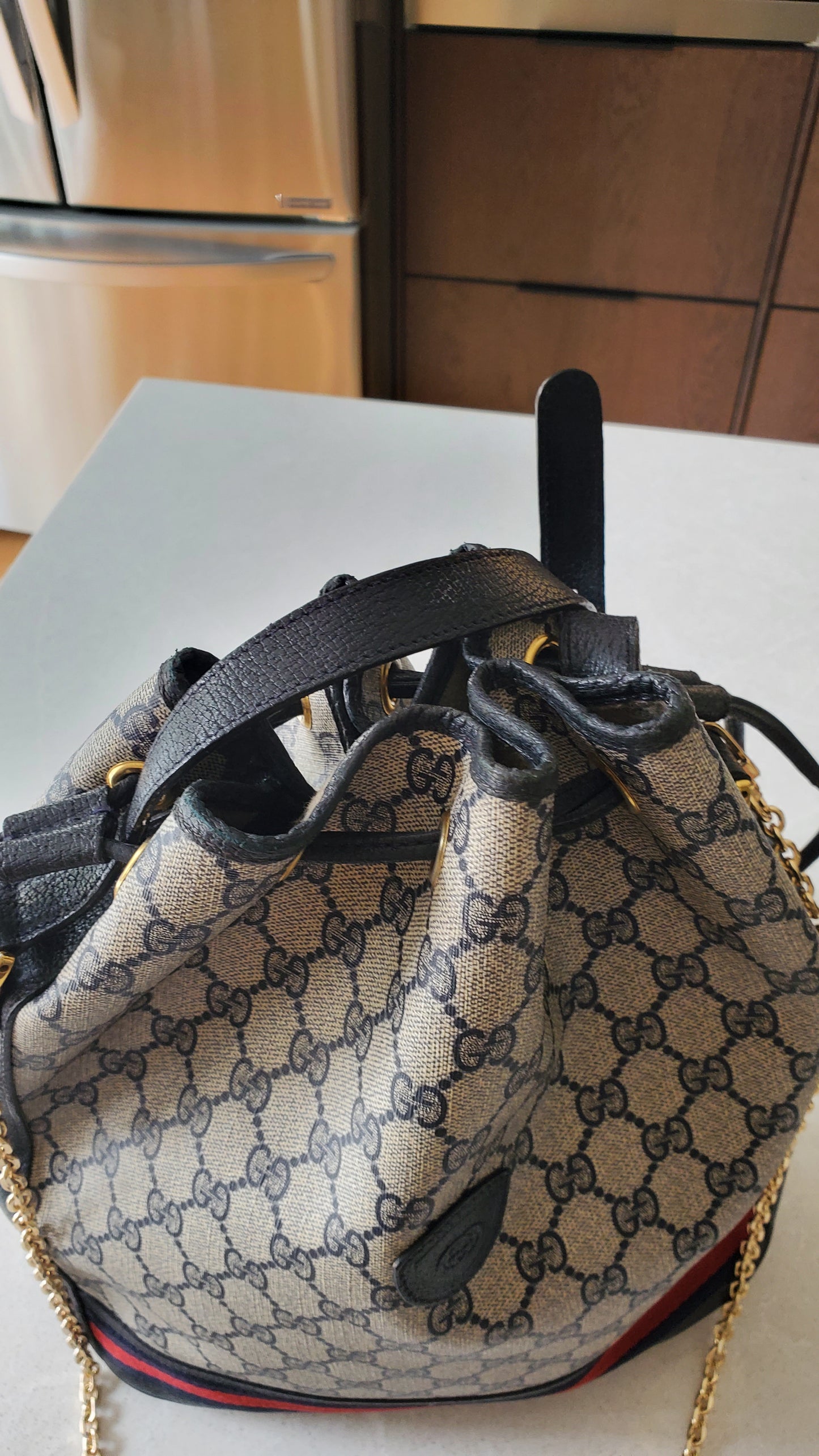 *Rare* Authentic Vintage Gucci Bucket Bag