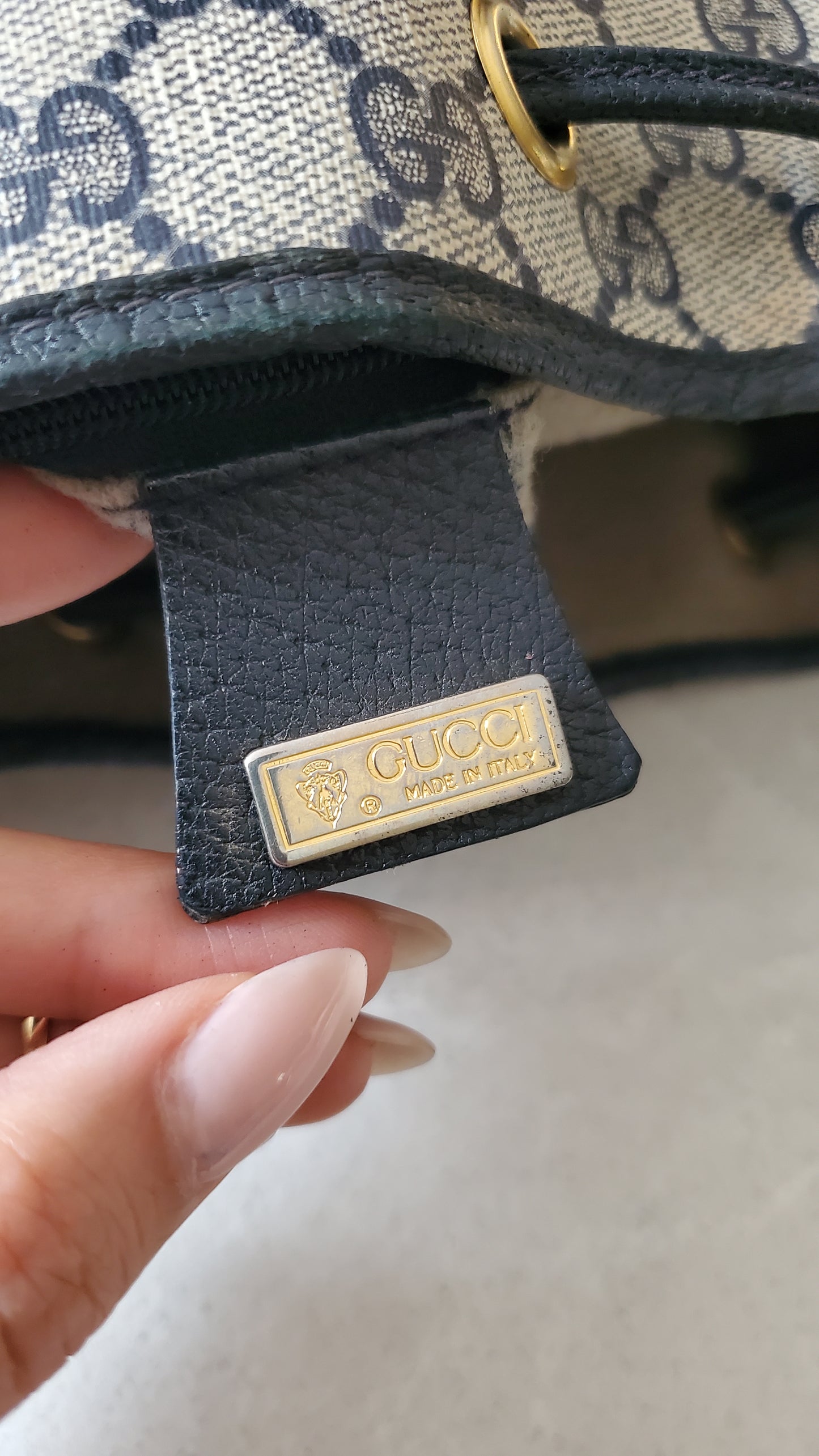 *Rare* Authentic Vintage Gucci Bucket Bag