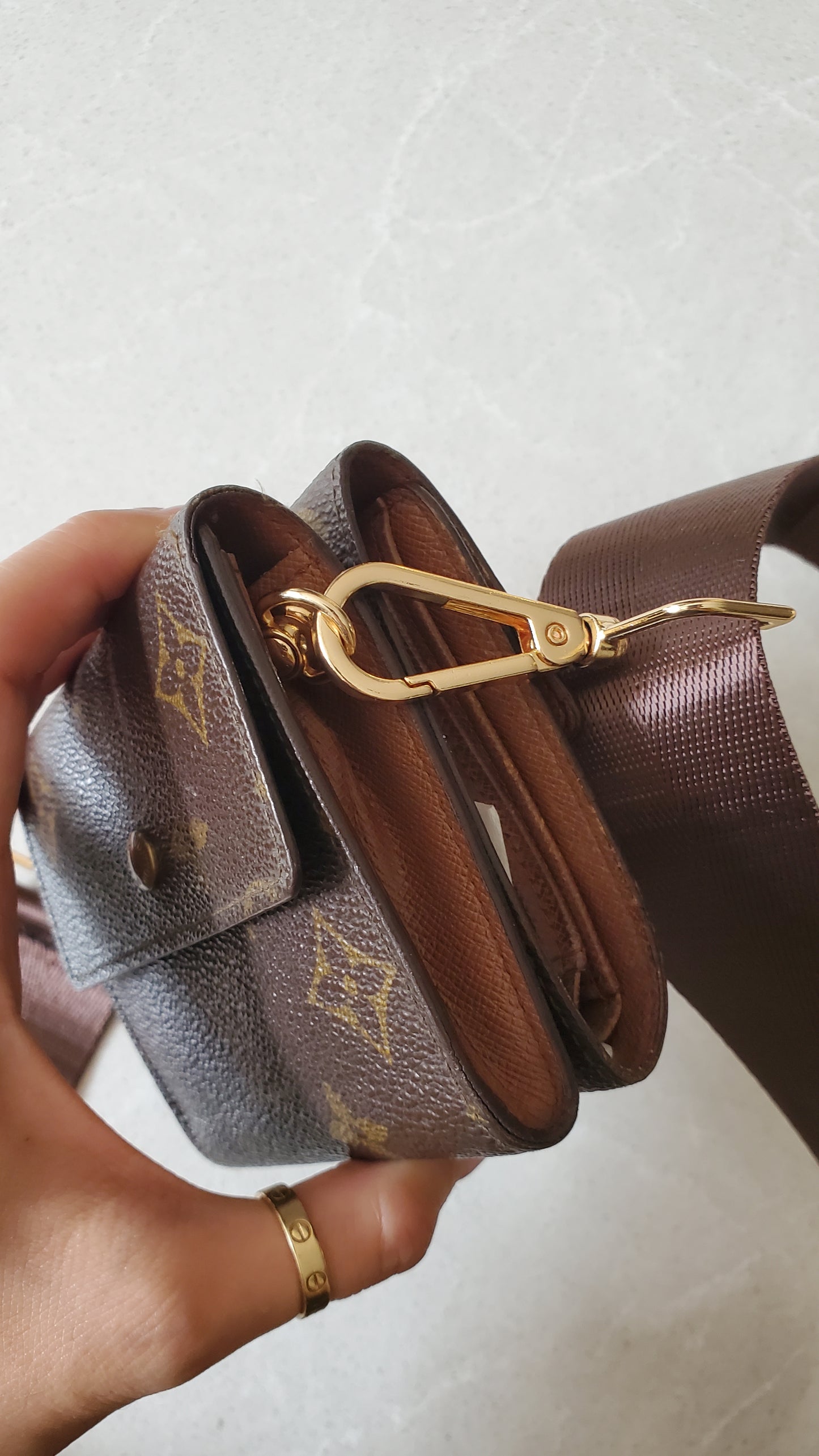 Authentic Vintage Louis Vuitton (TH1916) Upcycle Small Wallet on Chain & Strap