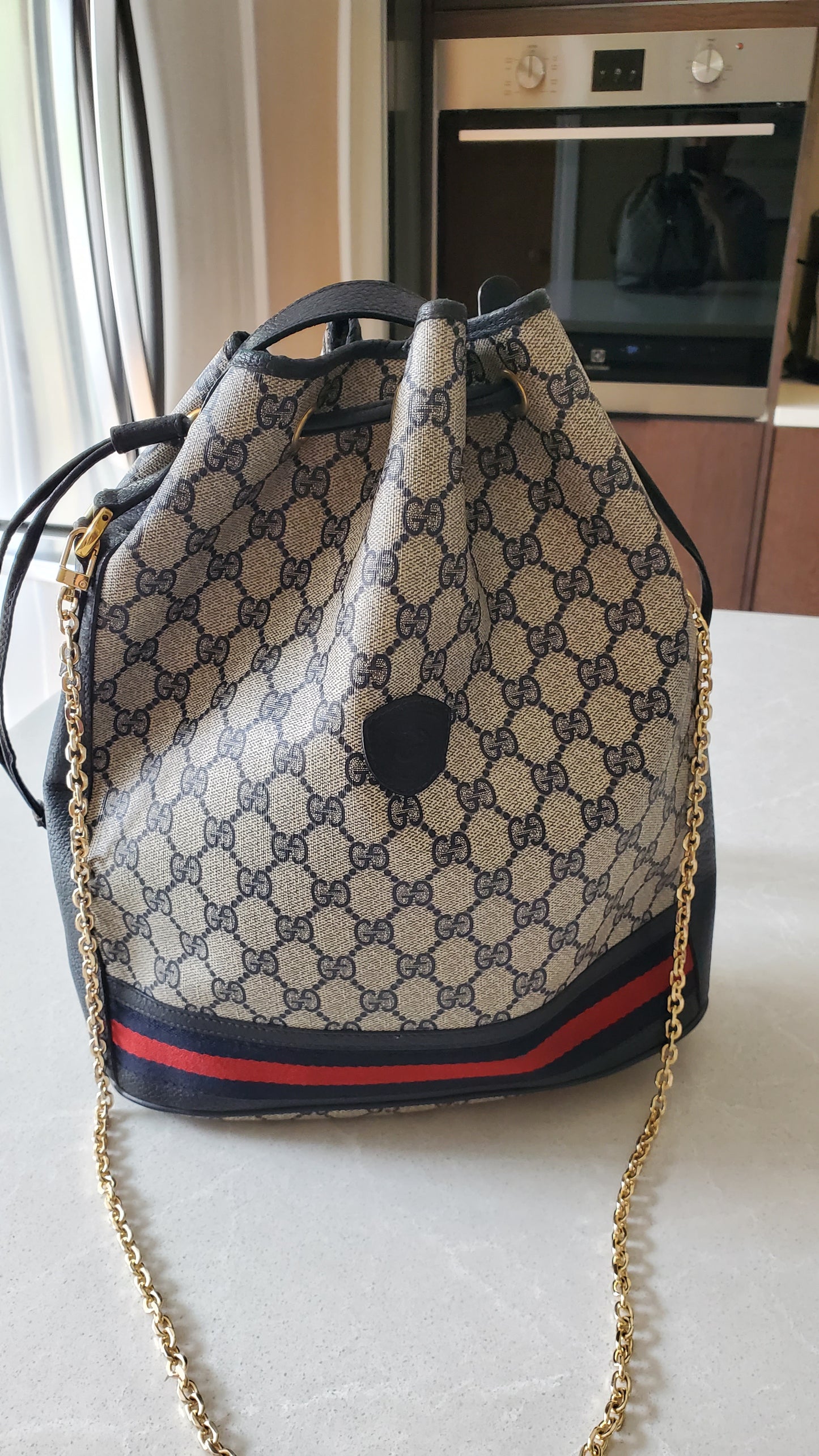 *Rare* Authentic Vintage Gucci Bucket Bag