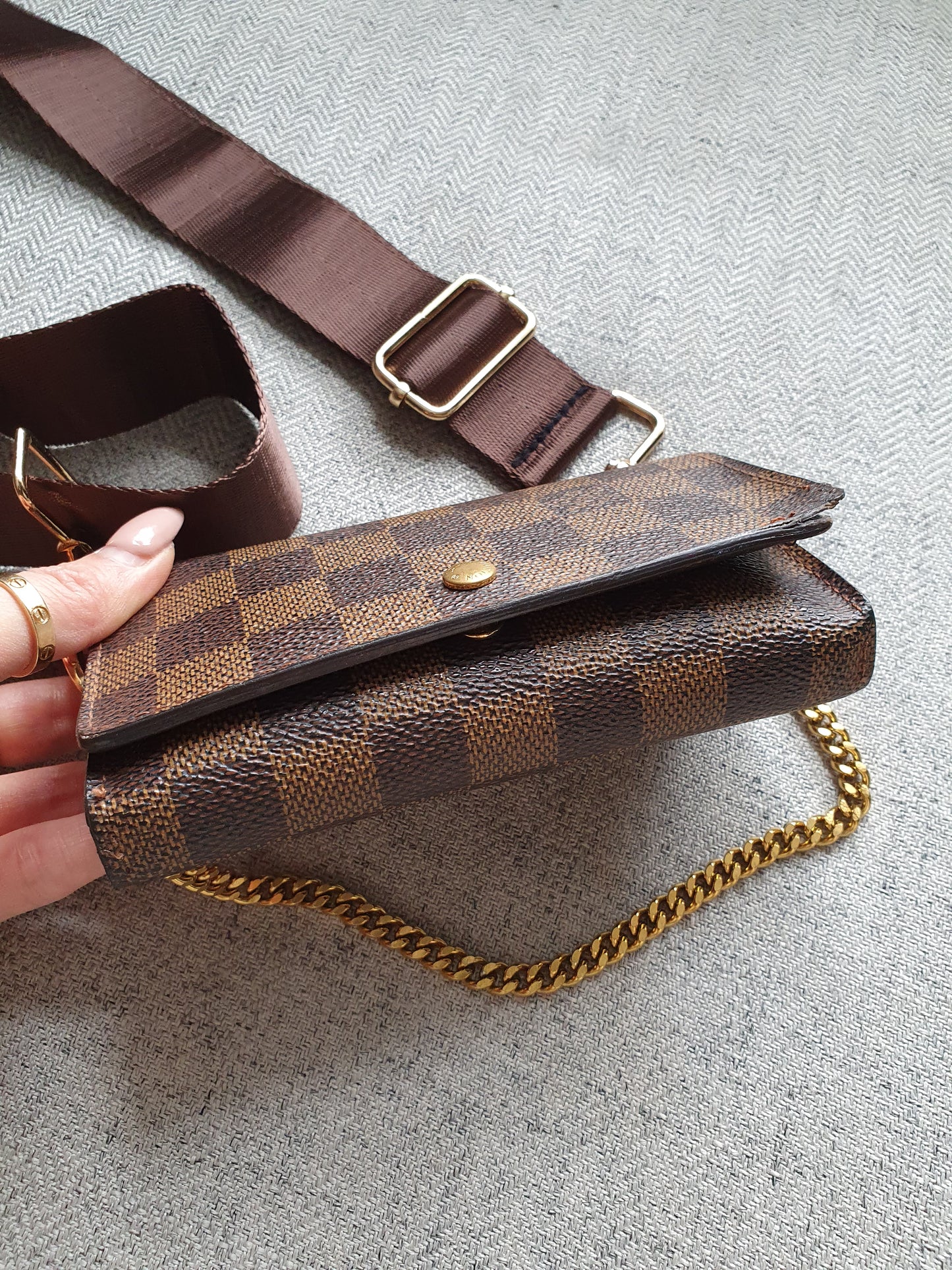 *New Drop* Authentic Vintage Louis Vuitton Brown Ebene Upcycle Small Wallet on Strap and Chain