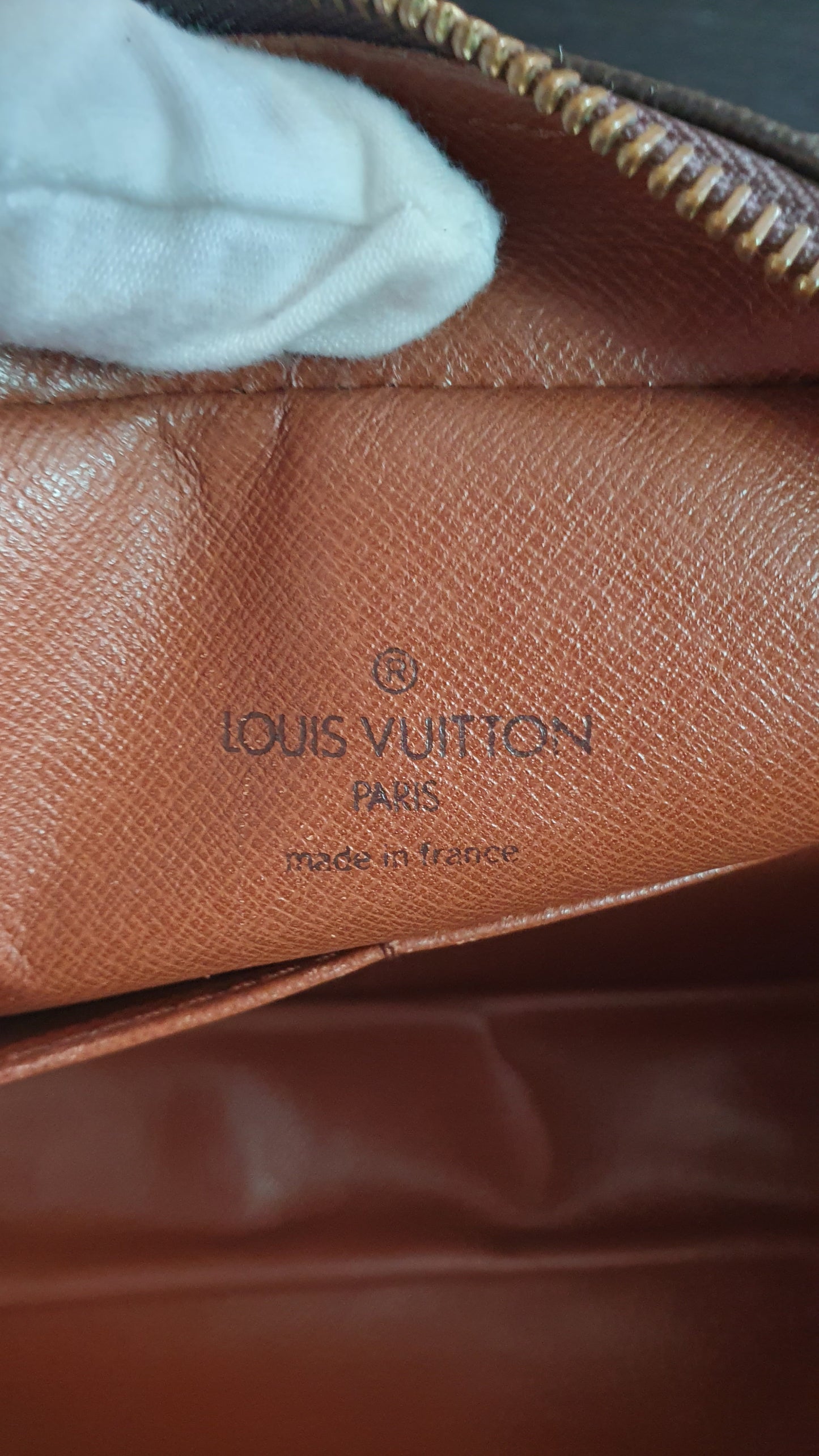 Authentic Vintage Louis Vuitton (8901.SL) Upcycle Purse with Strap & Chain