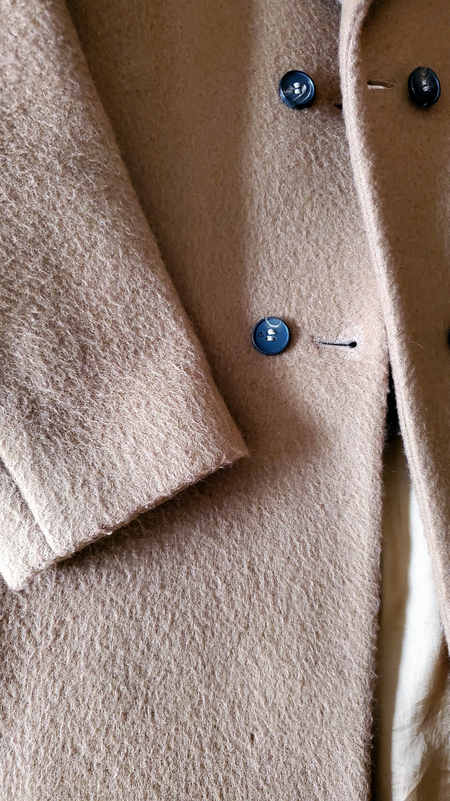 Authentic Alexander McQueen 2014 Runway Wool Camel Coat