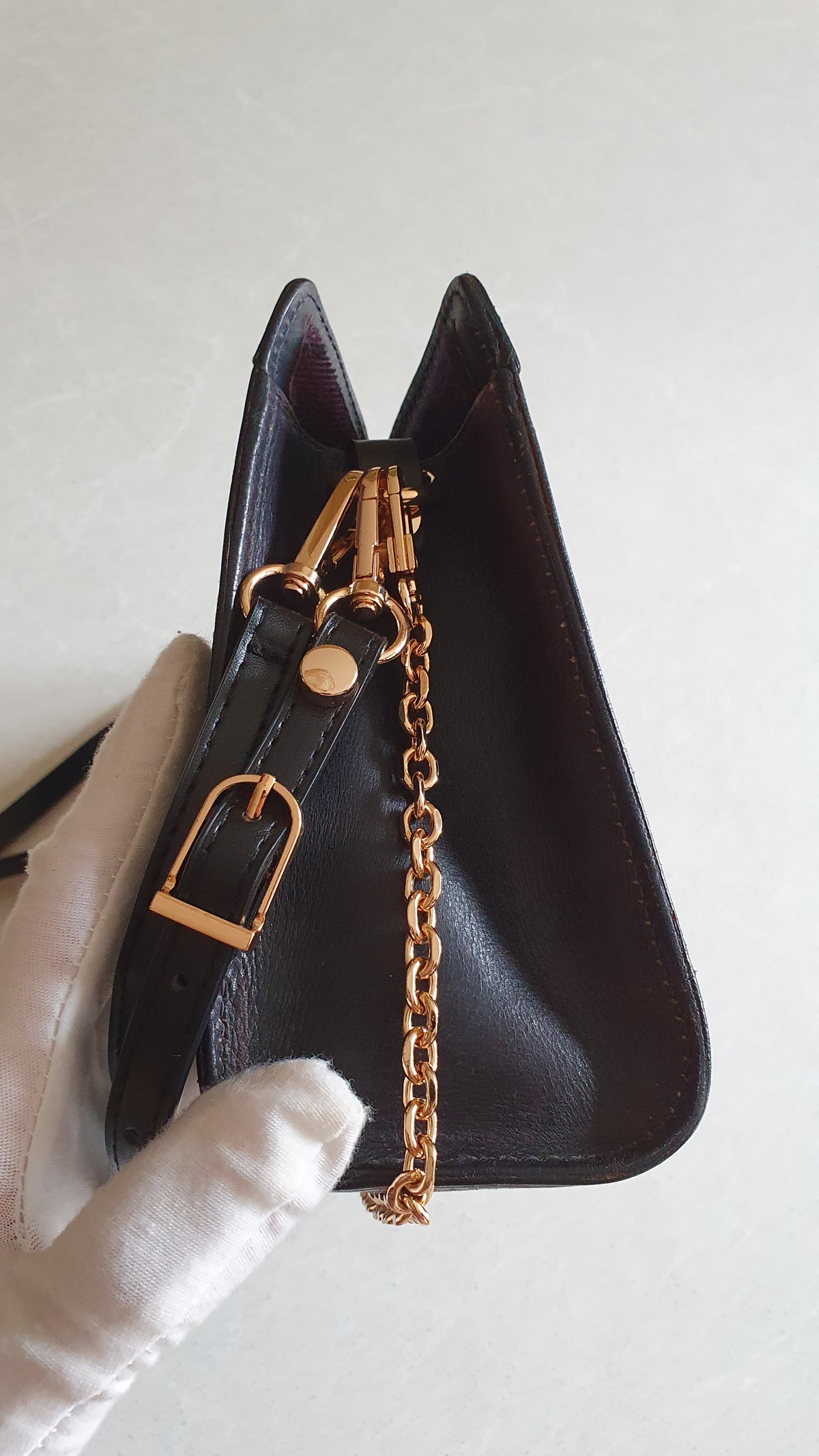 Authentic Vintage Gucci Upcycle Dark Navy Purse (with velcro closing) with Straps and Chain