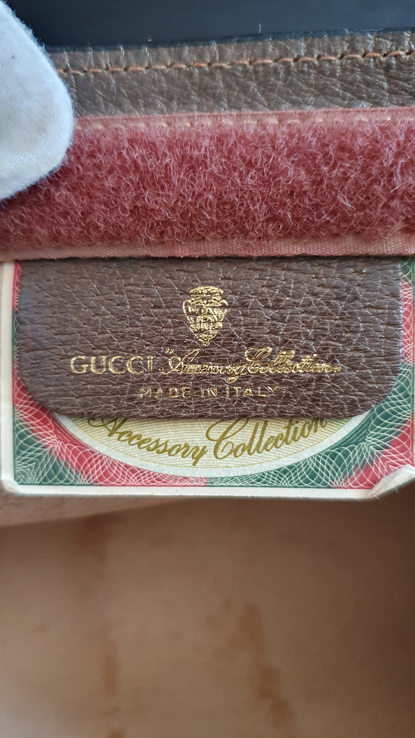 Authentic Vintage Gucci Brown Purse with Chain (with velcro closing)
