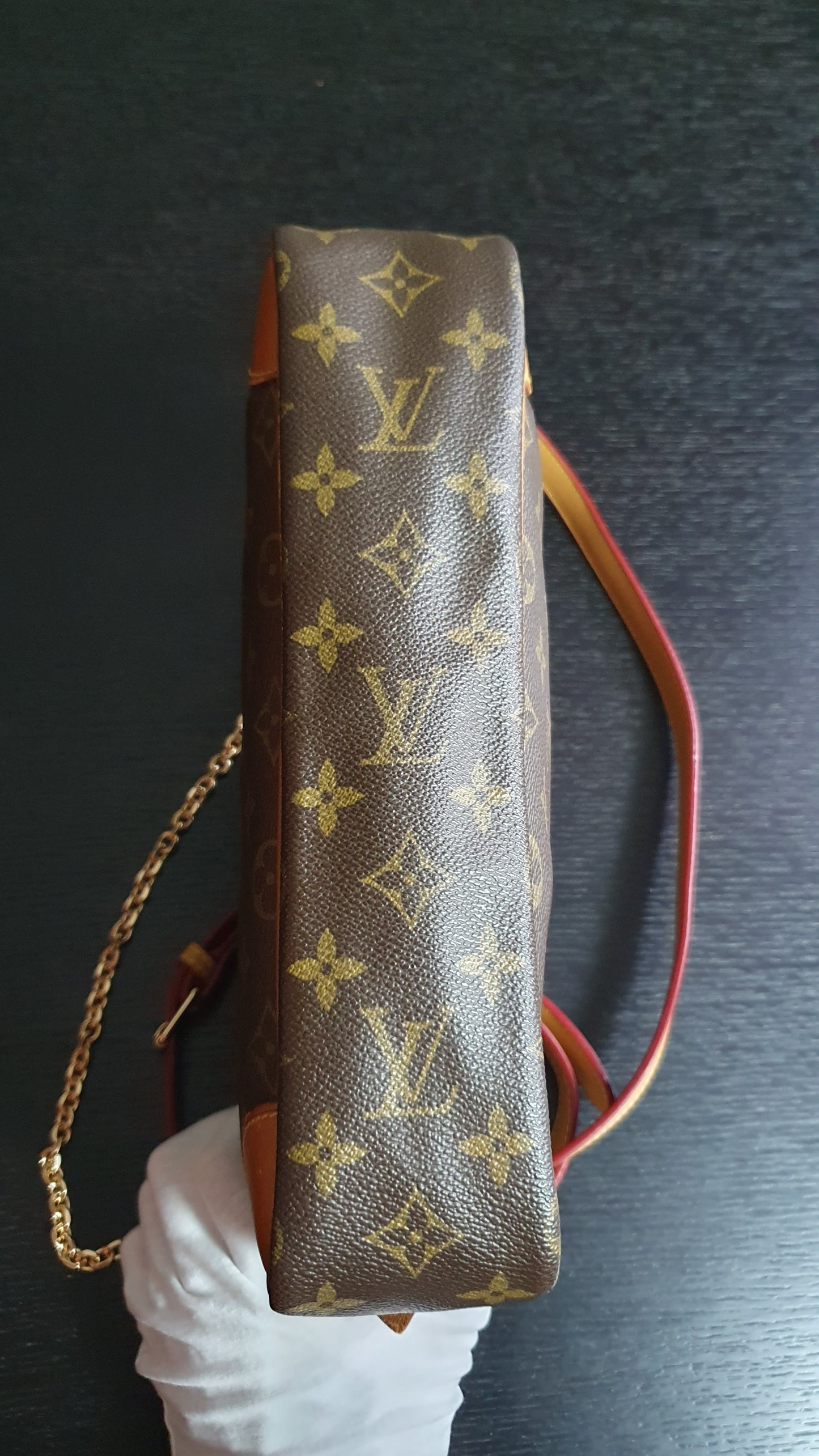 Authentic Vintage Louis Vuitton (863.SL) Upcycle Purse with Strap & Chain