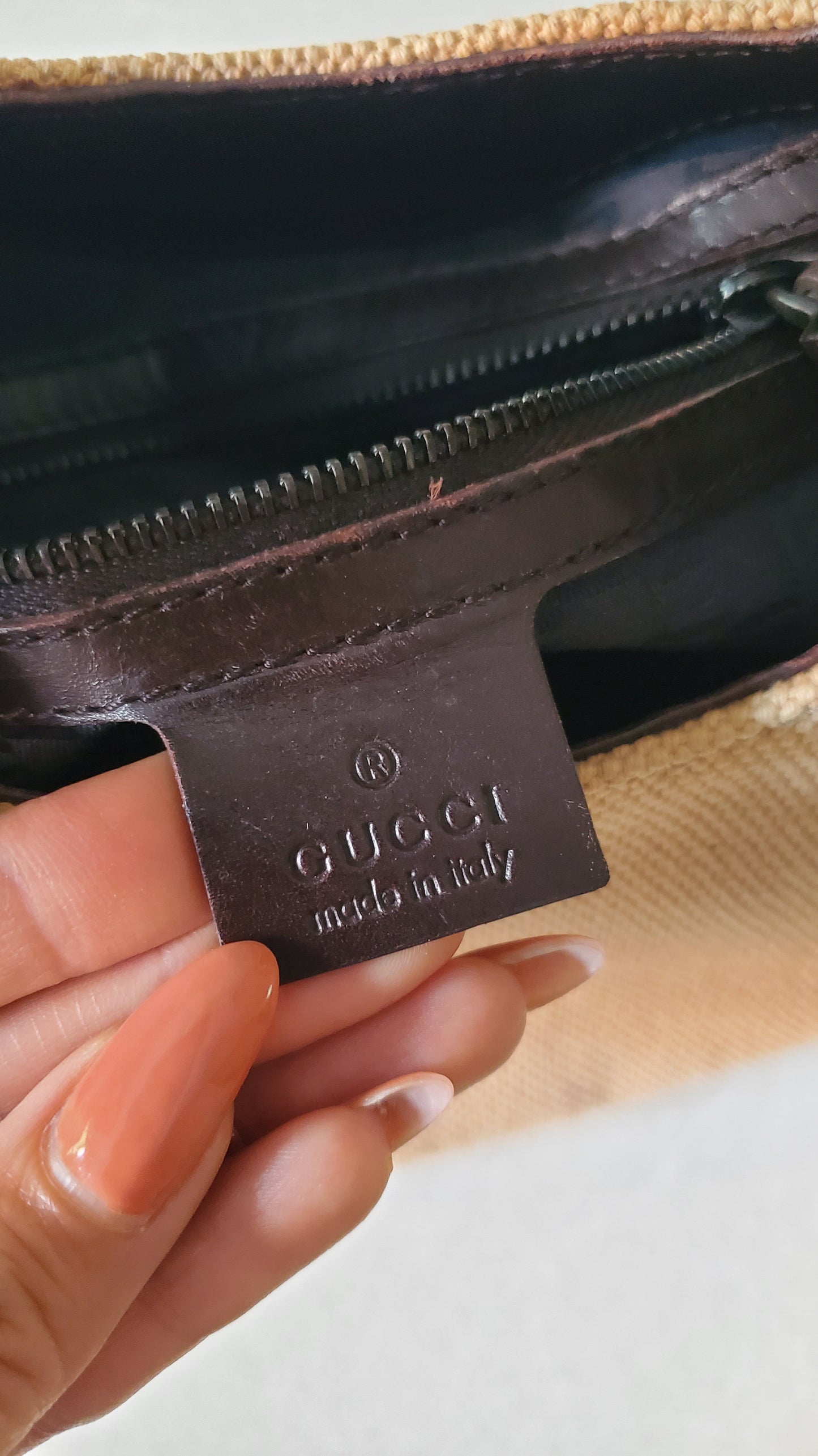 Authentic Vintage Gucci Shoulder Bag