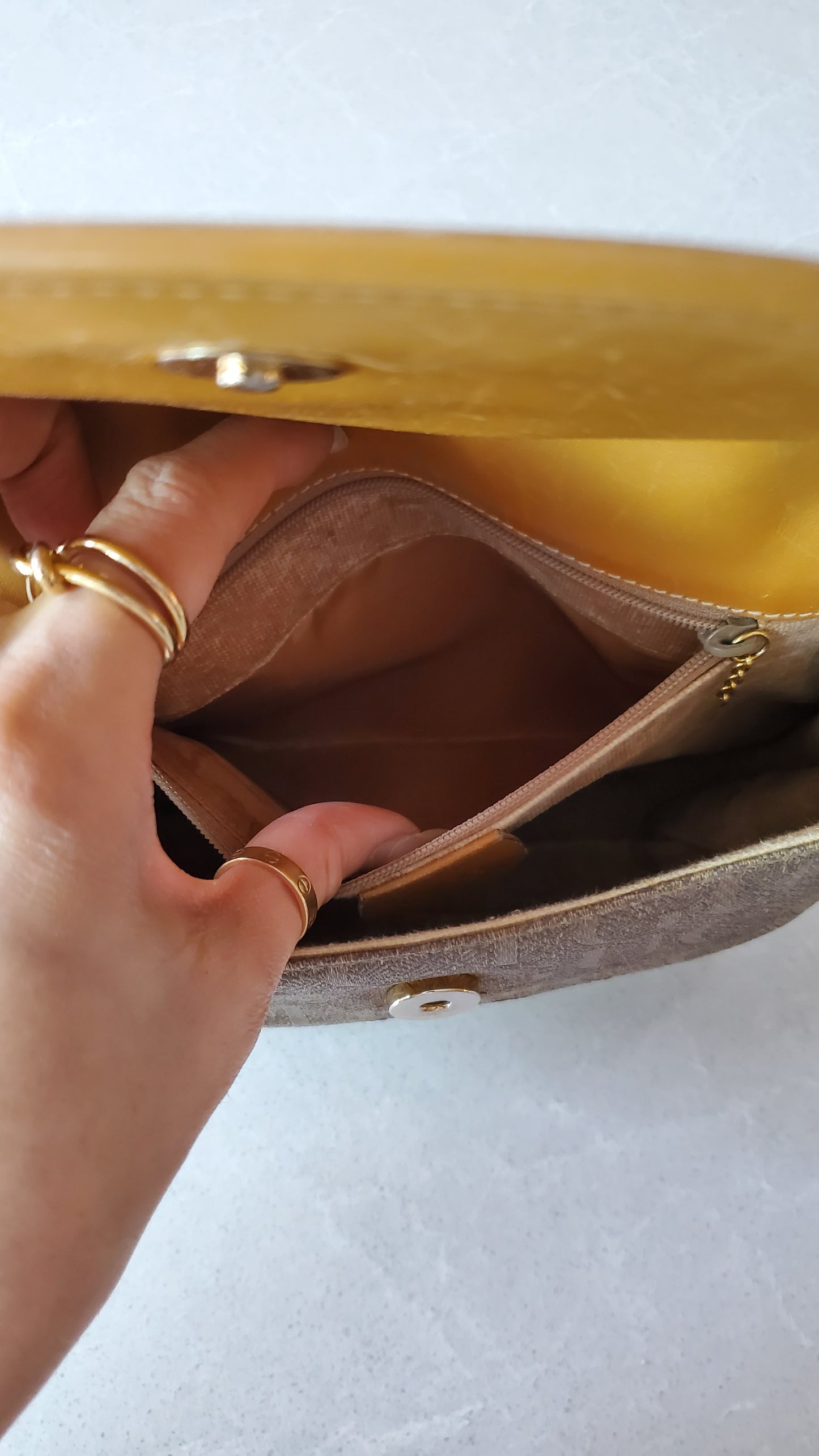 Authentic Vintage Gucci Shoulder Purse