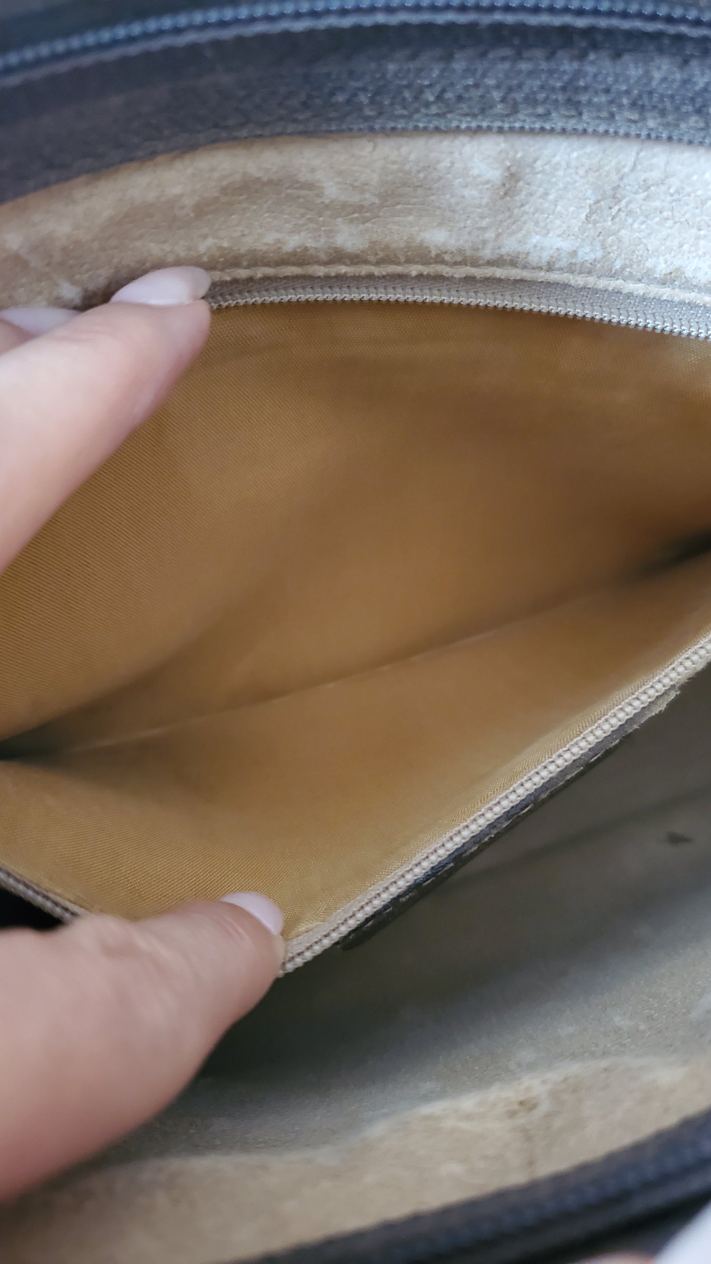 Authentic Vintage Gucci Upcycle Purse on Chain & Strap