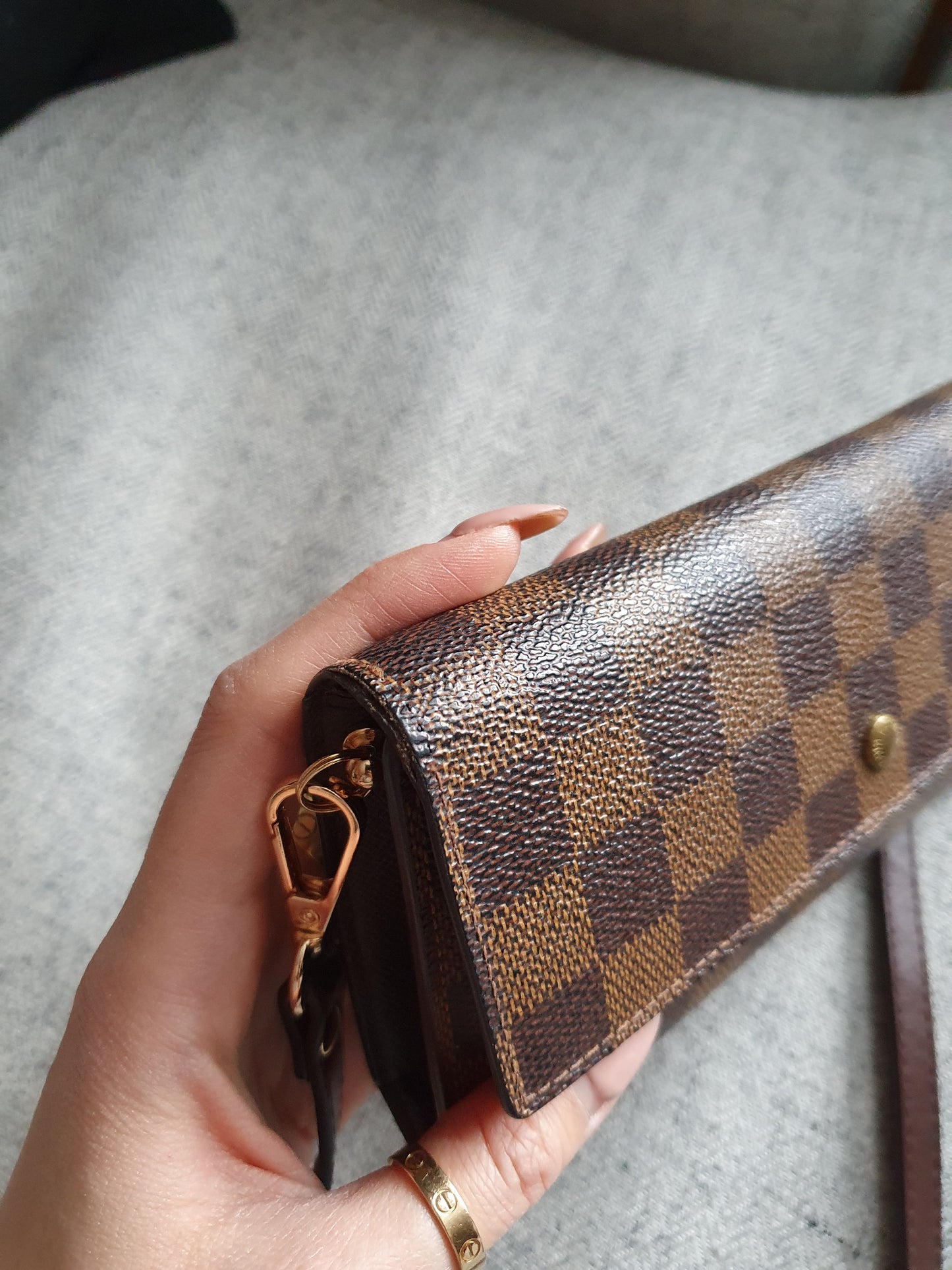 *New Drop* Authentic Louis Vuitton Brown Ebene Upcycle (Open) Wallet on Strap