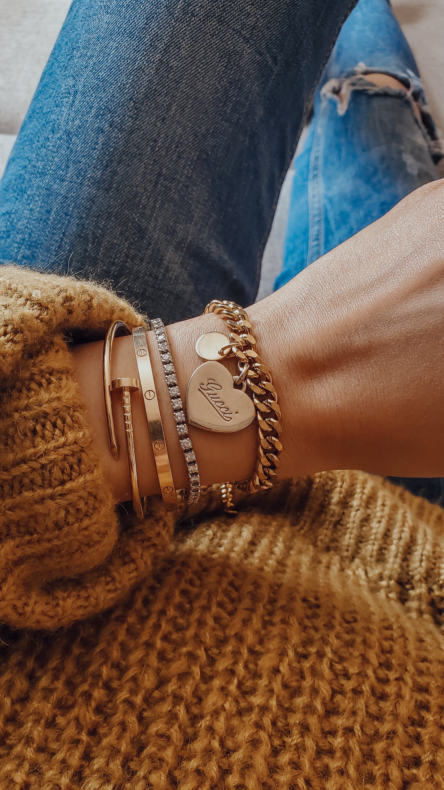 Authentic Gucci Upcycle Gold Double Layer (Solid Heart) Bracelet