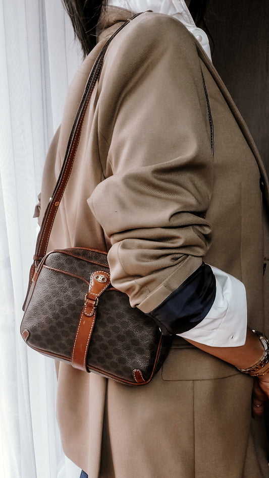 Authentic Vintage Celine Brown Purse (S)