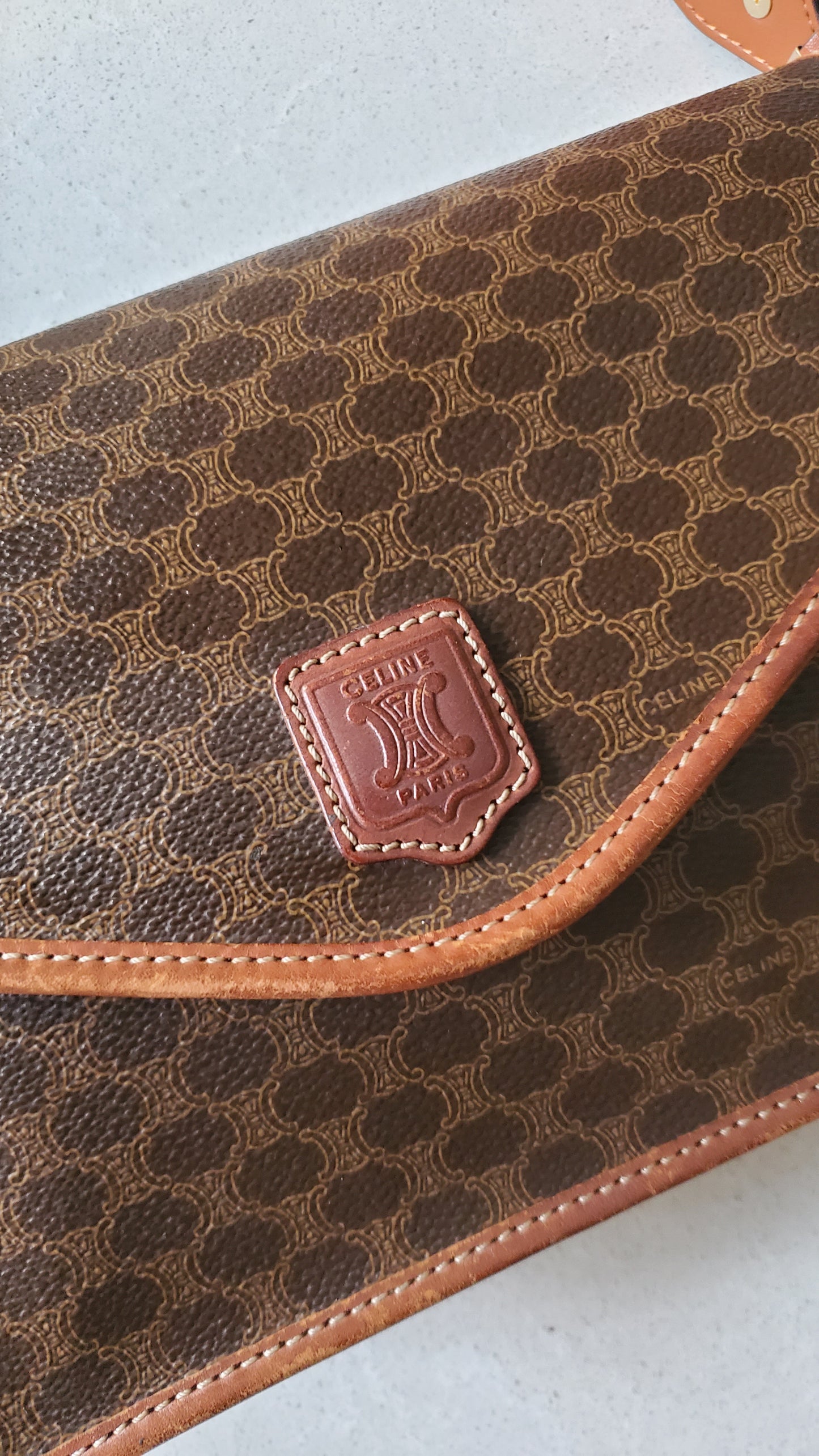 Authentic Vintage Celine Versatile Shoulder/ Crossbody Brown Purse