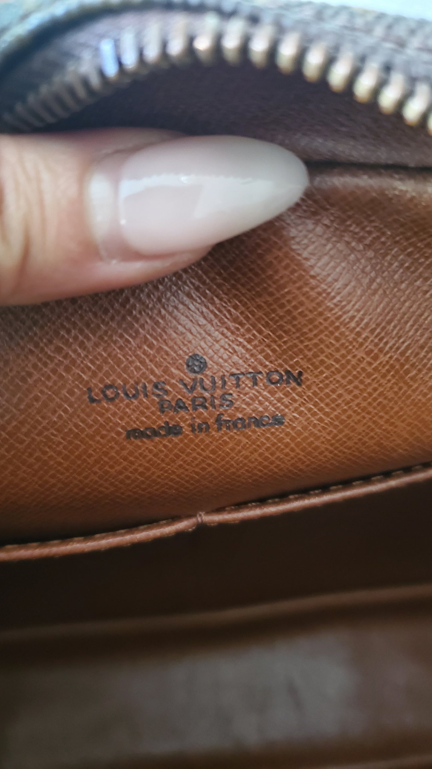 Authentic Vintage Louis Vuitton (871.SL) Upcycle Purse with Strap & Chain
