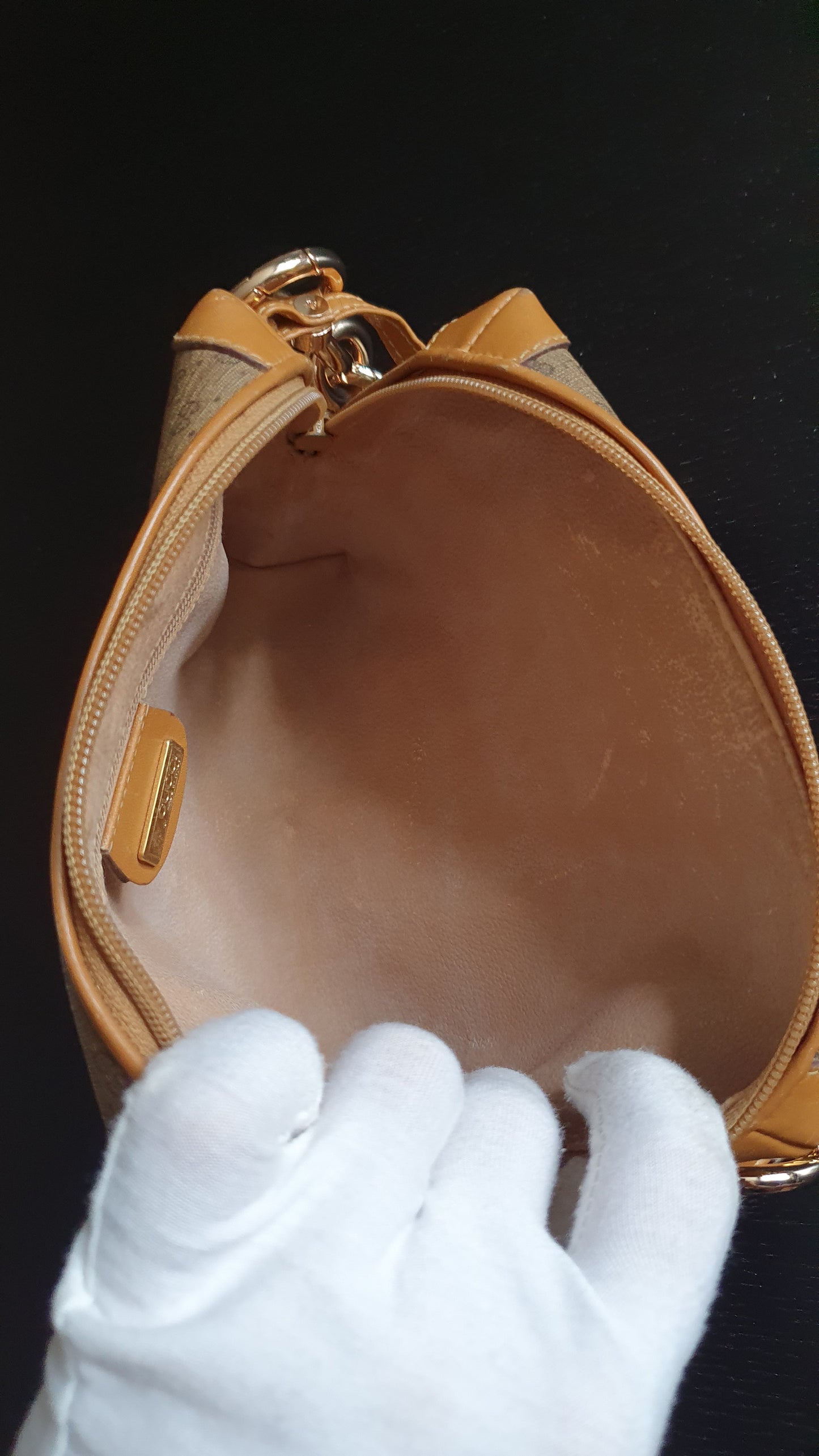 Authentic Vintage Gucci Upcycle Tan Bag (with thick shoulder chain)