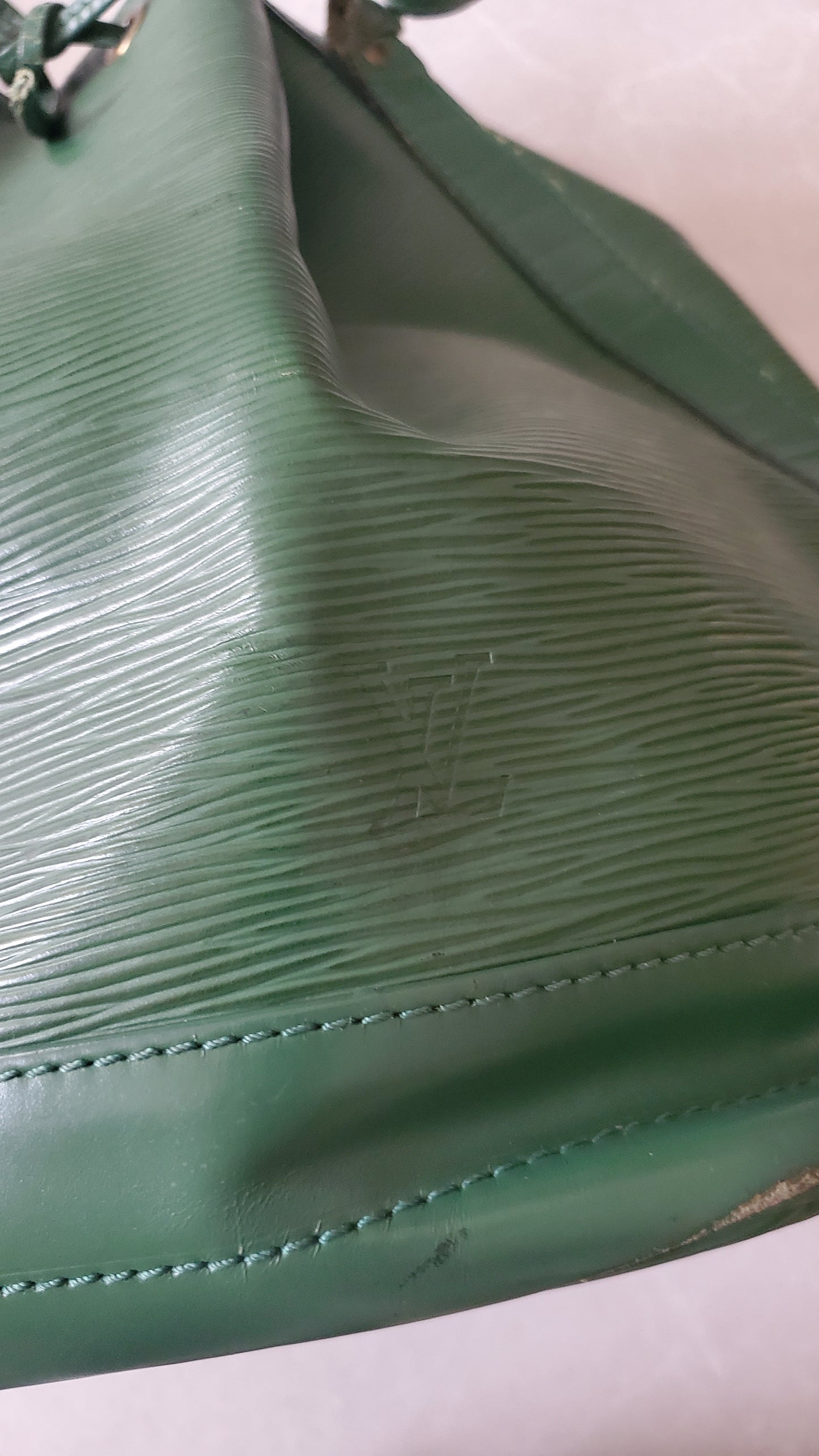 Authentic Vintage Louis Vuitton Green Epi Bucket Bag