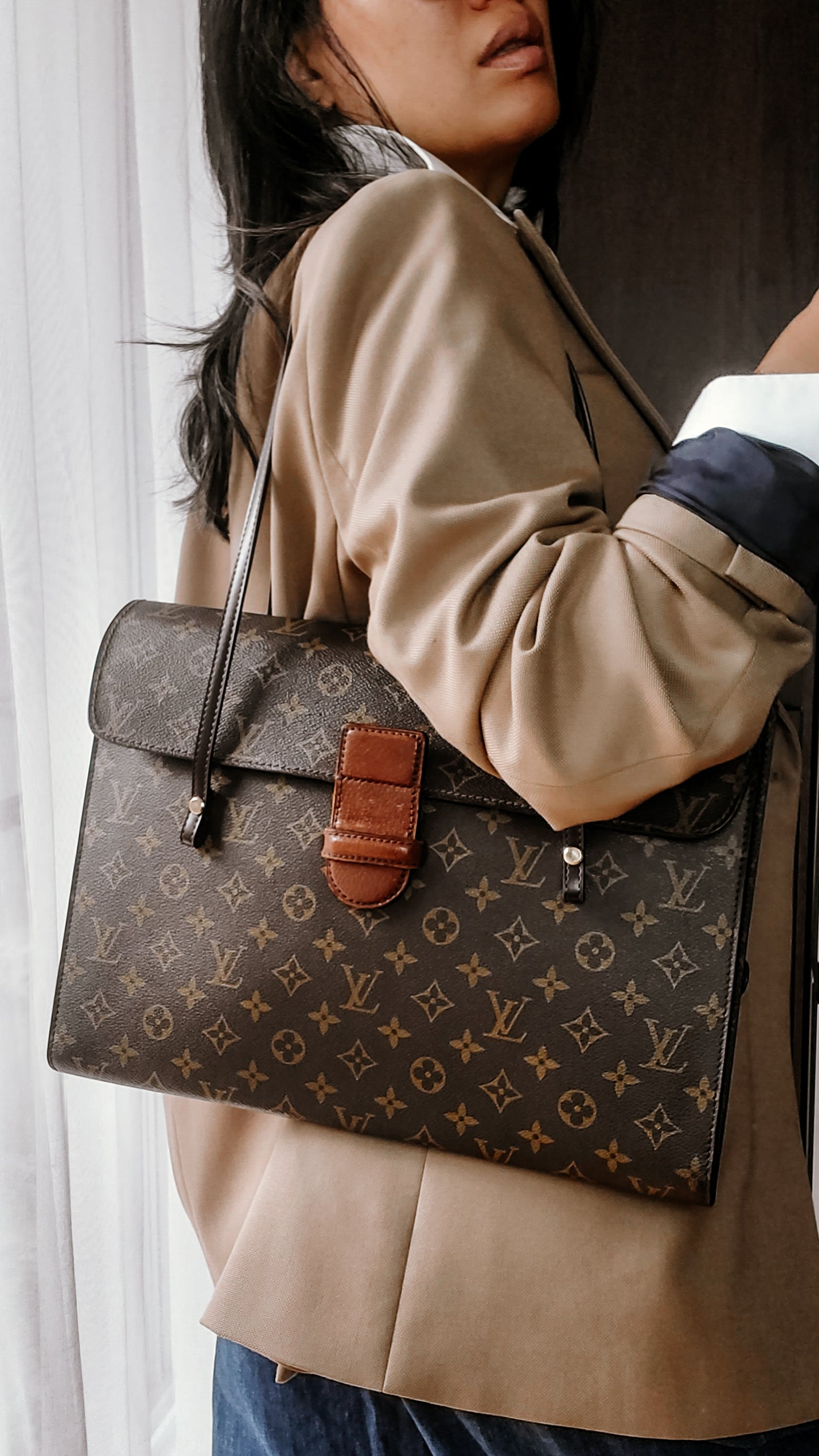 *Rare* Authentic Vintage Louis Vuitton Upcycle Brown Versatile Purse with Handle Straps