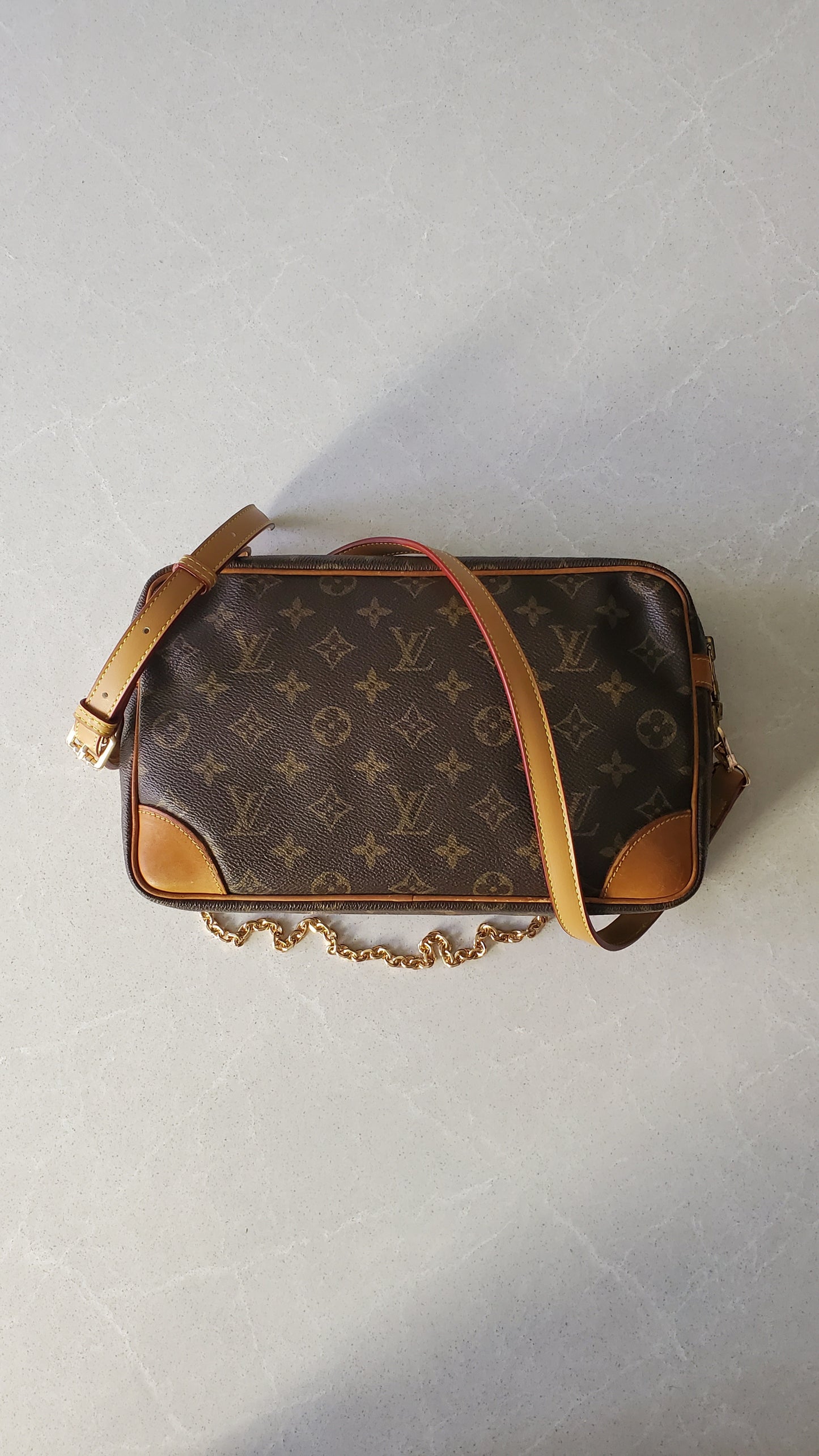 Authentic Vintage Louis Vuitton (863.SL) Upcycle Purse with Strap & Chain