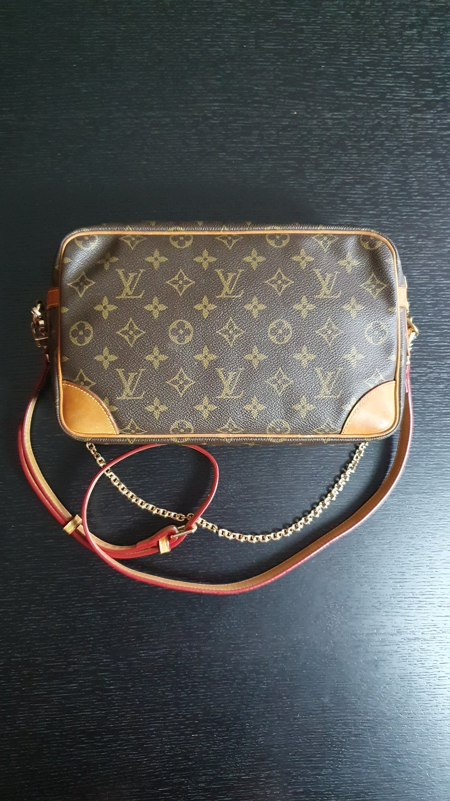 Authentic Vintage Louis Vuitton (863.SL) Upcycle Purse with Strap & Chain