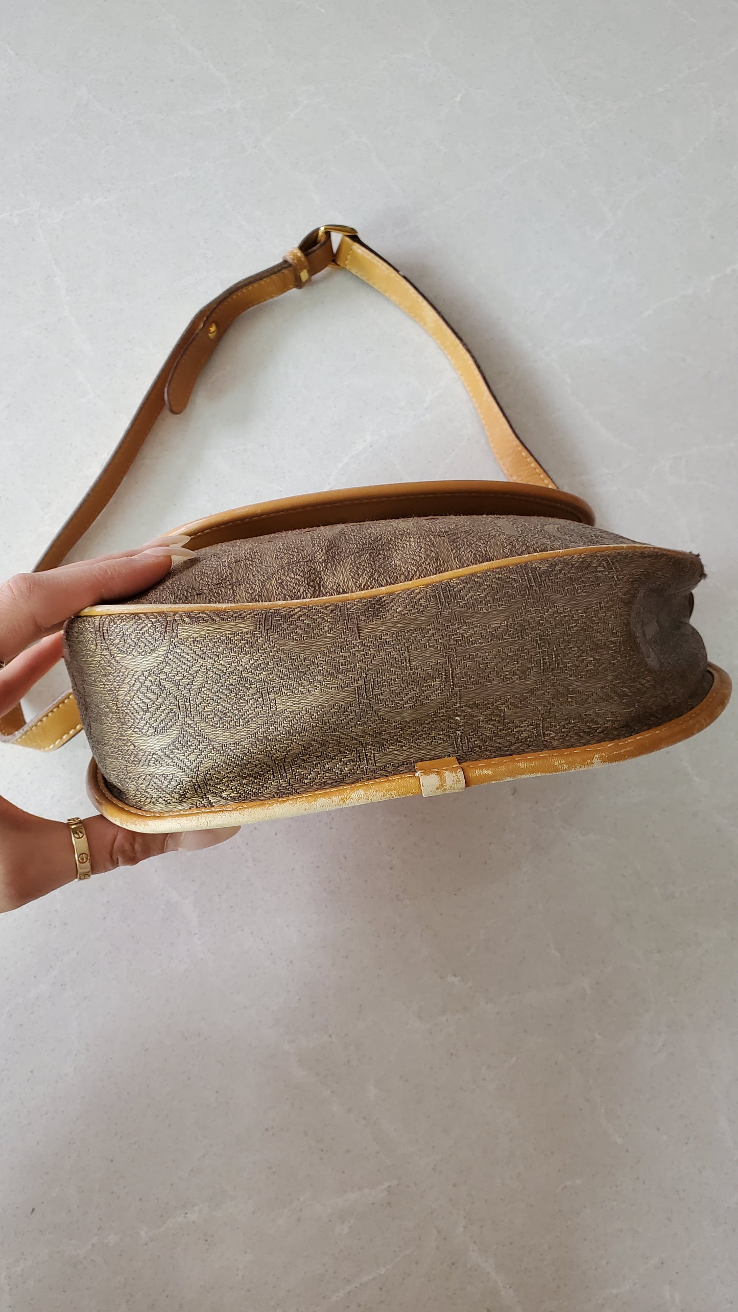 Authentic Vintage Gucci Shoulder Purse