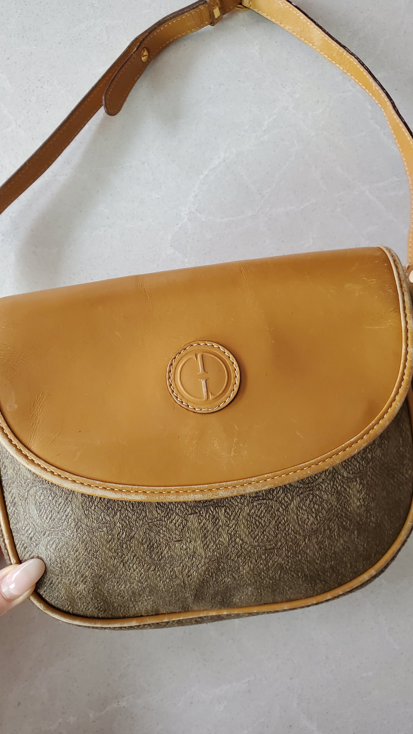 Authentic Vintage Gucci Shoulder Purse